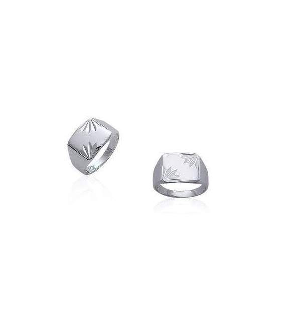 Chevalière belle bague argent massif gravée 