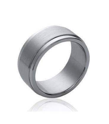 Bague acier superposition d'anneaux 