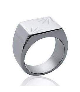 Grosse bague chevalière rectangulaire acier gravé stylisé