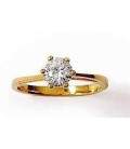 Bague plaqué or chaton solitaire zirconium taillé griffé